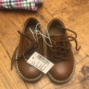 Boys dress shoes size 6